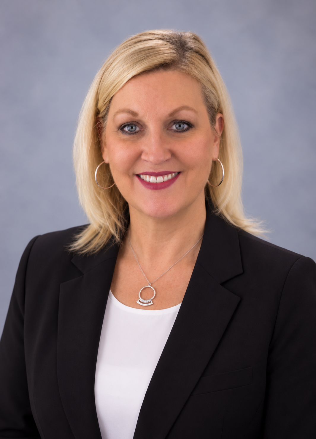 ANNA HOOTEN Headshot